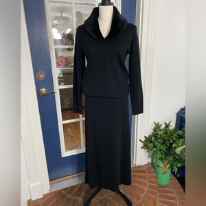 Lennie NEW York 2 piece black sweater skirt set with faux fur collar size small
